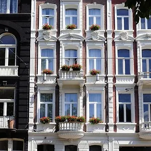 Museum Lane Otel